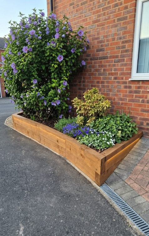 Sleepers used for garden steps